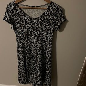 Uniqlo Women’s Dress Size L